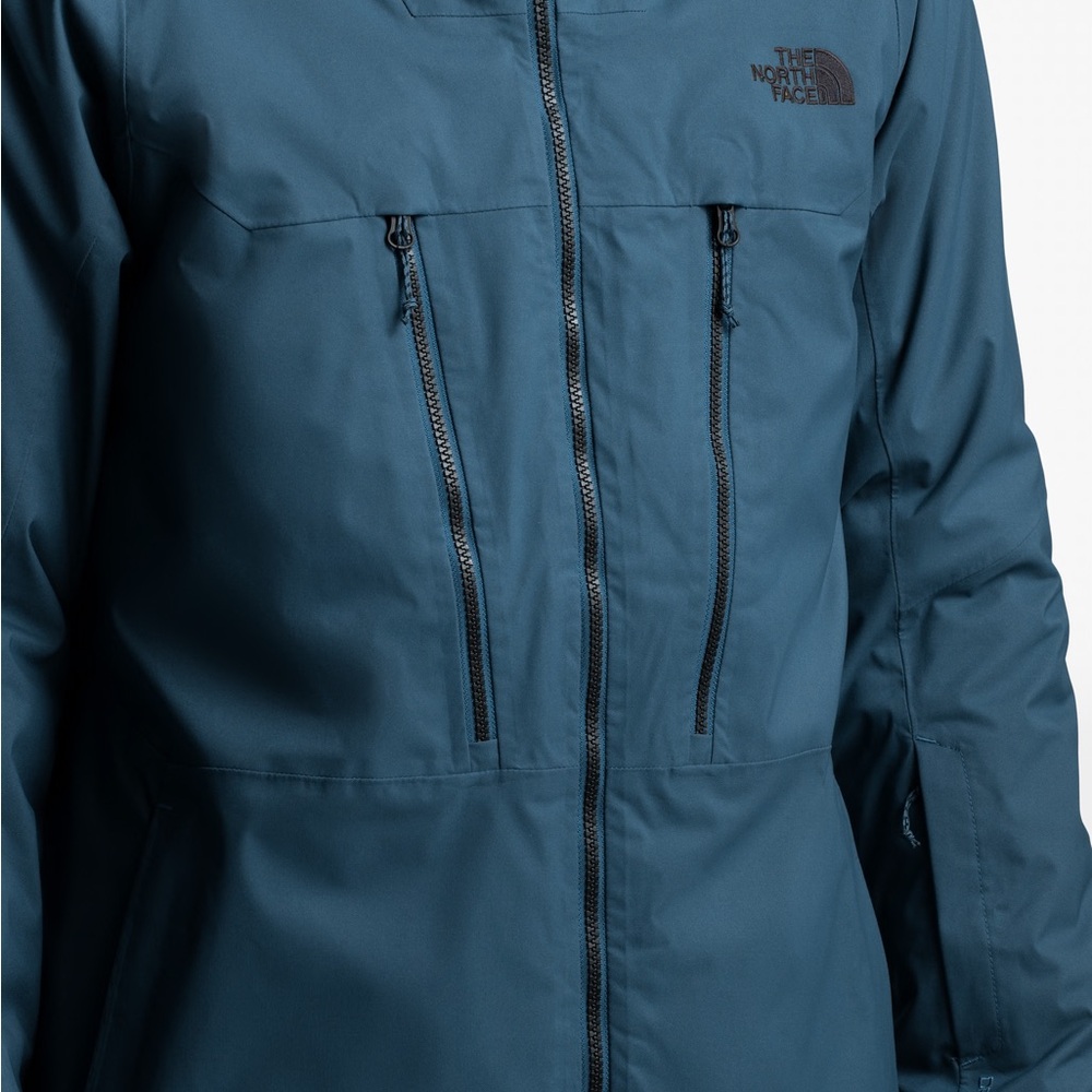 NWOT The North Face Men’s Teal Ski/Snowboard Jacket